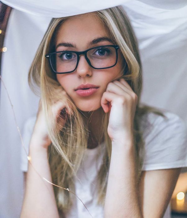 Cute Girls (25 pics)