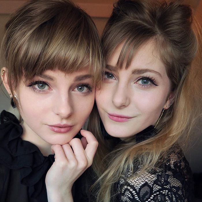 Cute Girls (25 pics)