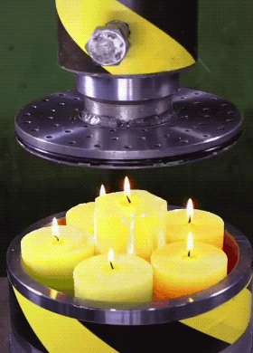 Acid GIFs, October 24 (25 gifs) Acid GIFs, October 24 (25 gifs)