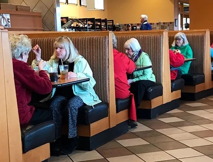 Glitches In The Matrix (20 pics)