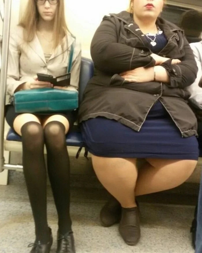 Strange People On Public Transport (20 pics)