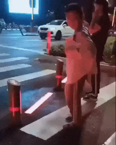 Acid GIFs, October 27 (25 gifs)