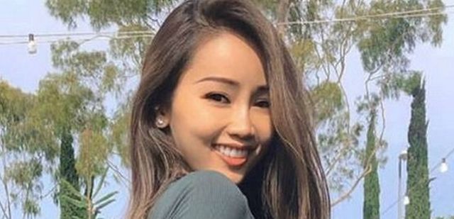 Asian Girls (25 pics)