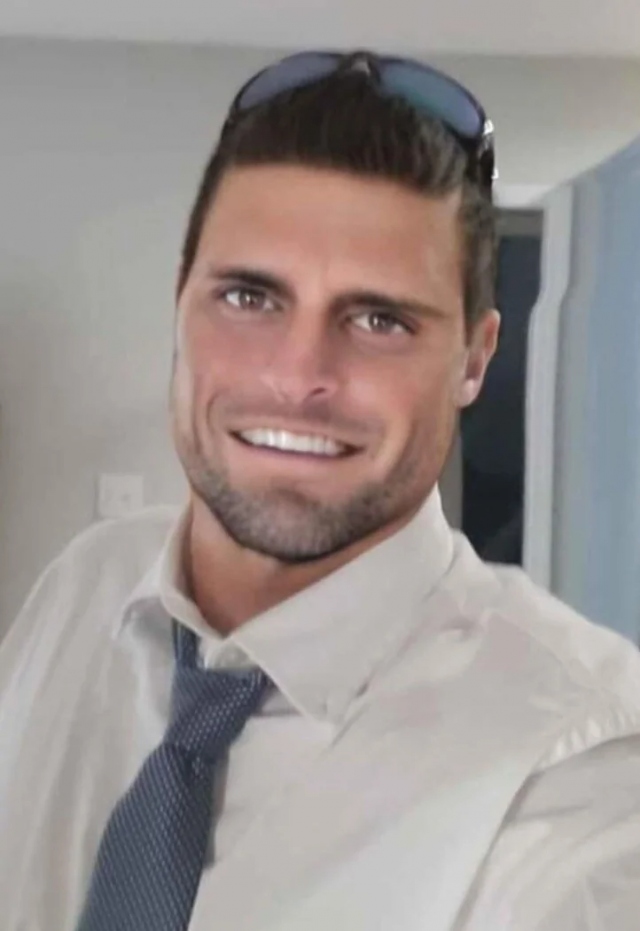 Excessive Photoshop (25 pics) Excessive Photoshop (25 pics)