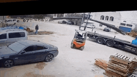 Acid GIFs, October 30 (25 gifs) Acid GIFs, October 30 (25 gifs)