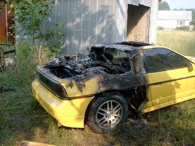 Bad Days Happen (23 pics)