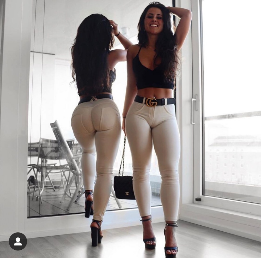 Slim Girls (25 pics)