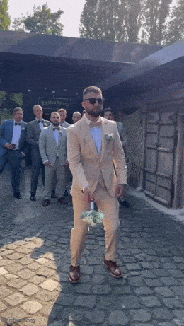 Acid GIFs, November 3 (25 gifs)