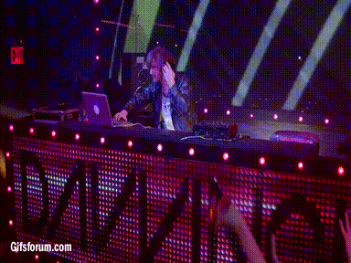 Acid GIFs, November 3 (25 gifs)