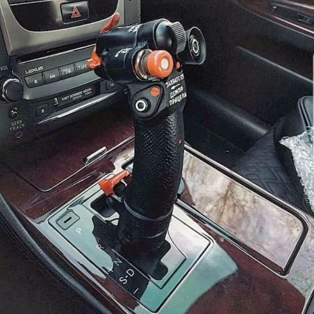 What Is Going On Here? (28 pics)