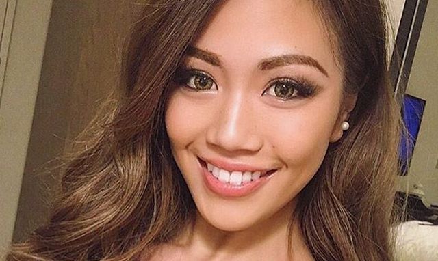 Asian Girls (25 pics)