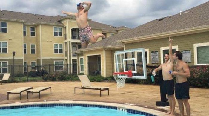 Daily Pictures. Part 1 (64 pics)