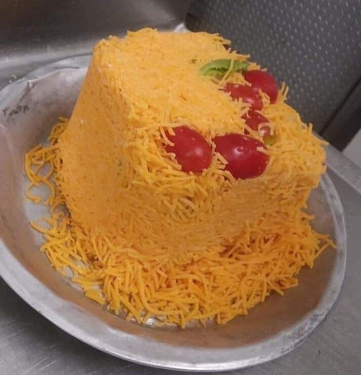 Really Strange Dishes (22 pics)