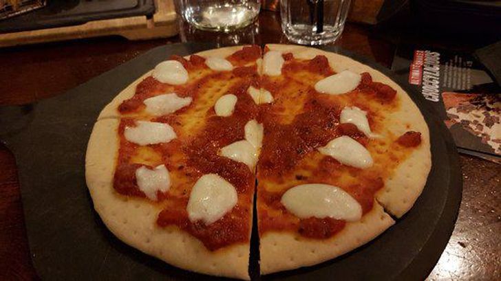 Really Strange Dishes (22 pics)