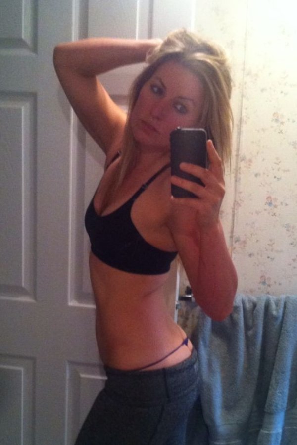 Slim Girls (28 pics) Slim Girls (28 pics)