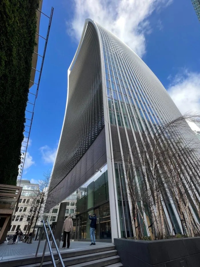 Giant Things (16 pics) Giant Things (16 pics)