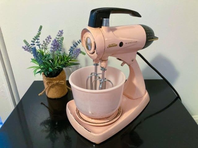 Immortal Things From The Past (17 pics)