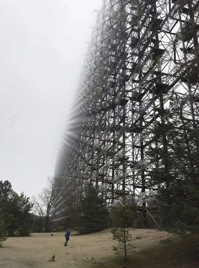 Giant Things (16 pics)