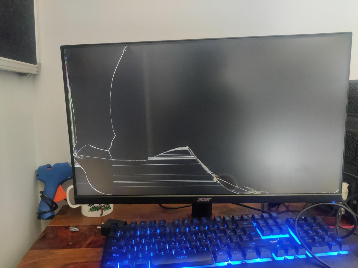 Bad Days Happen (33 pics)