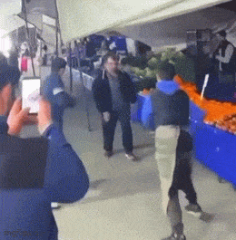 Acid GIFs, November 6 (25 gifs) Acid GIFs, November 6 (25 gifs)