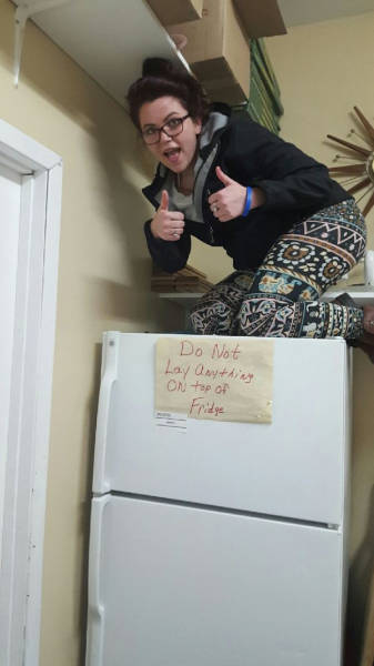 They Don't Care About The Rules (23 pics) They Don't Care About The Rules (23 pics)