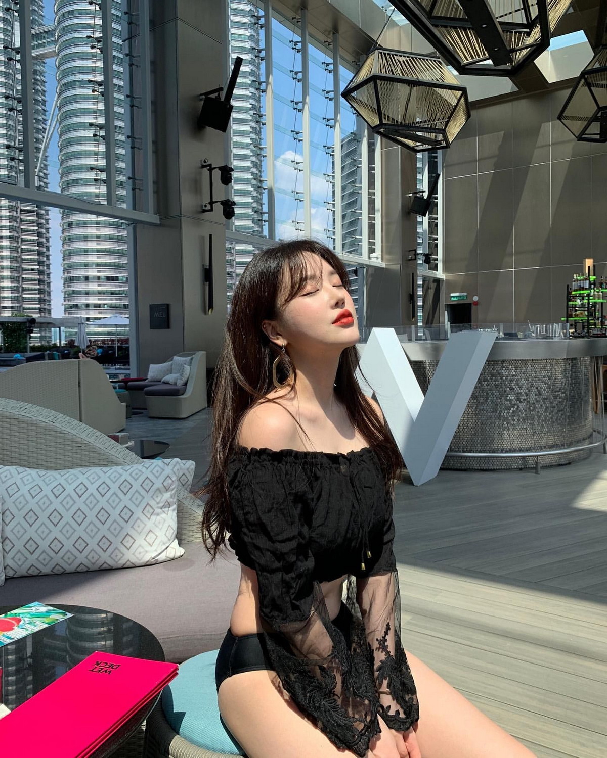 Asian Girls (25 pics) Asian Girls (25 pics)