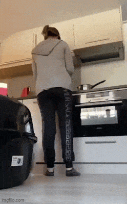 Acid GIFs, November 7 (25 gifs) Acid GIFs, November 7 (25 gifs)