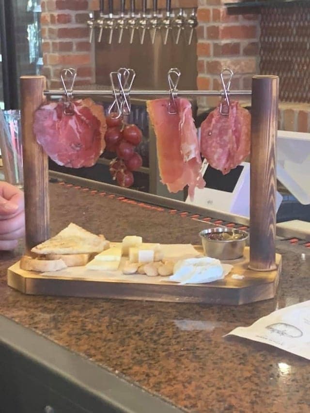 Weird Food Serving (22 pics)