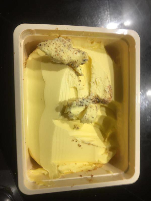 Annoying Finds And Situations (24 pics)