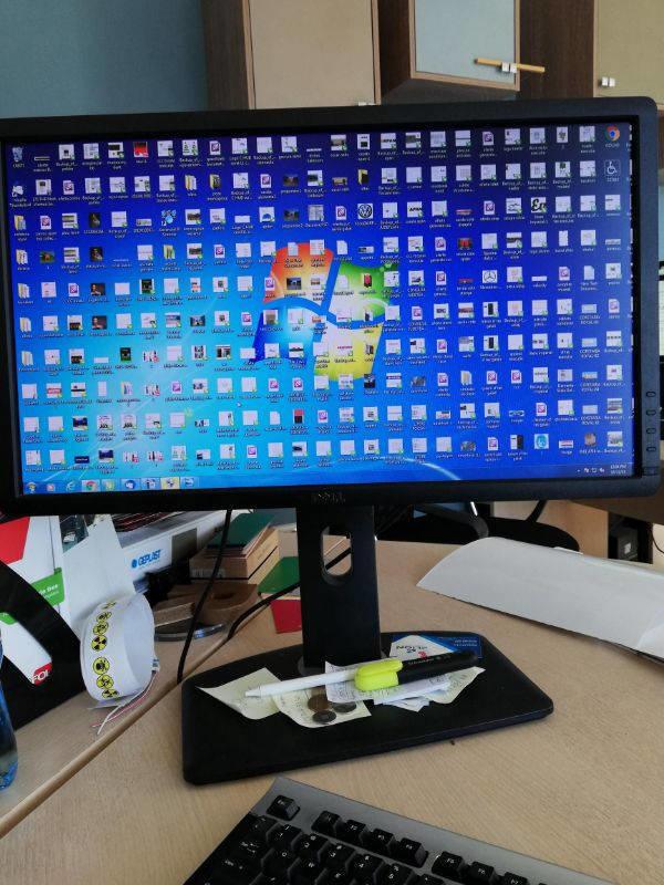 Annoying Finds And Situations (24 pics)