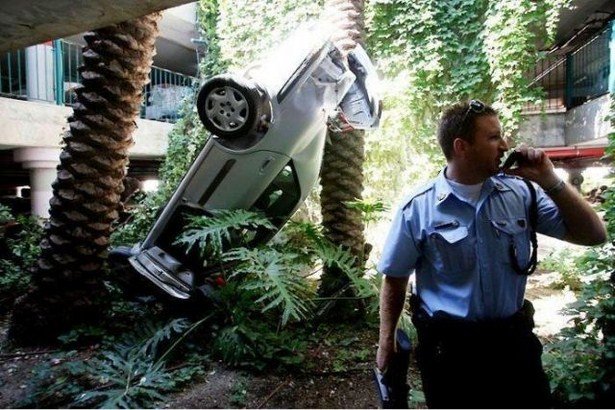 Bad Days Happen (31 pics)