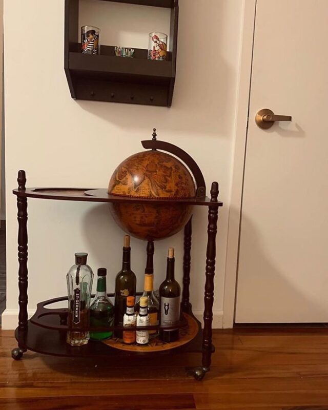 Cool Roadside Finds (22 pics)