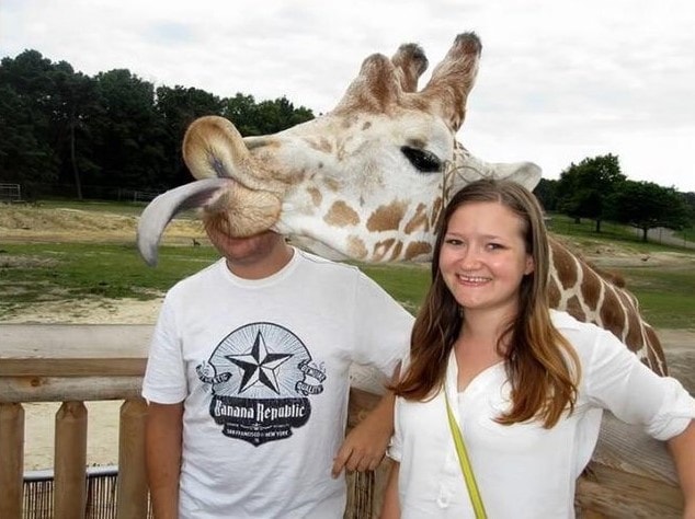 Hilarious Photobombs (21 pics)