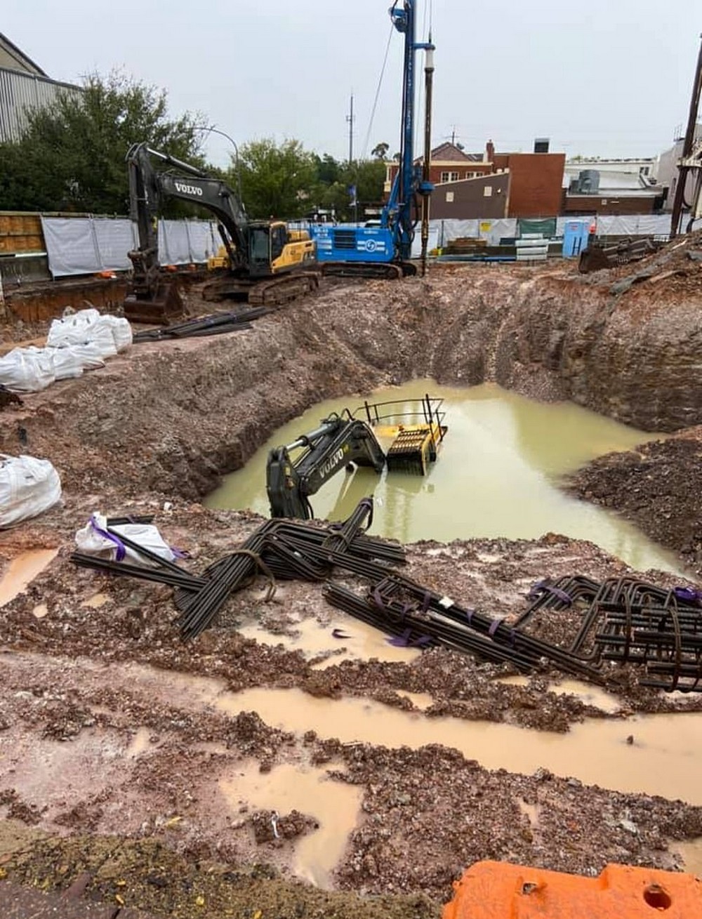 Bad Days Happen (20 pics)