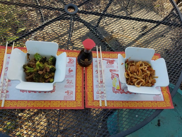 Weird Food Serving (18 pics)