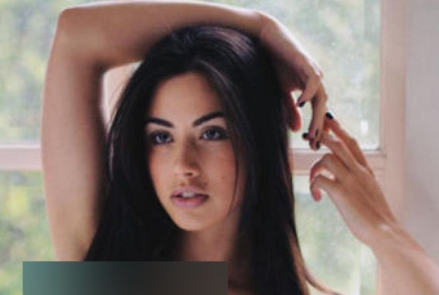 Girls In Lingerie (25 pics)