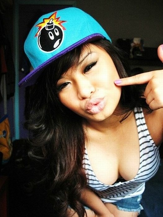 Asian Girls (25 pics) Asian Girls (25 pics)