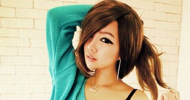 Asian Girls (25 pics)