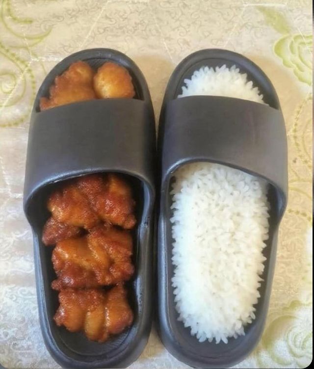 What Is Going On Here? (44 pics)