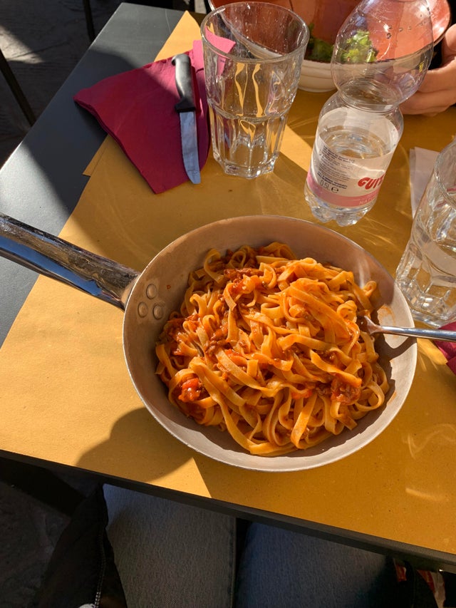 Weird Food Serving (21 pics) Weird Food Serving (21 pics)