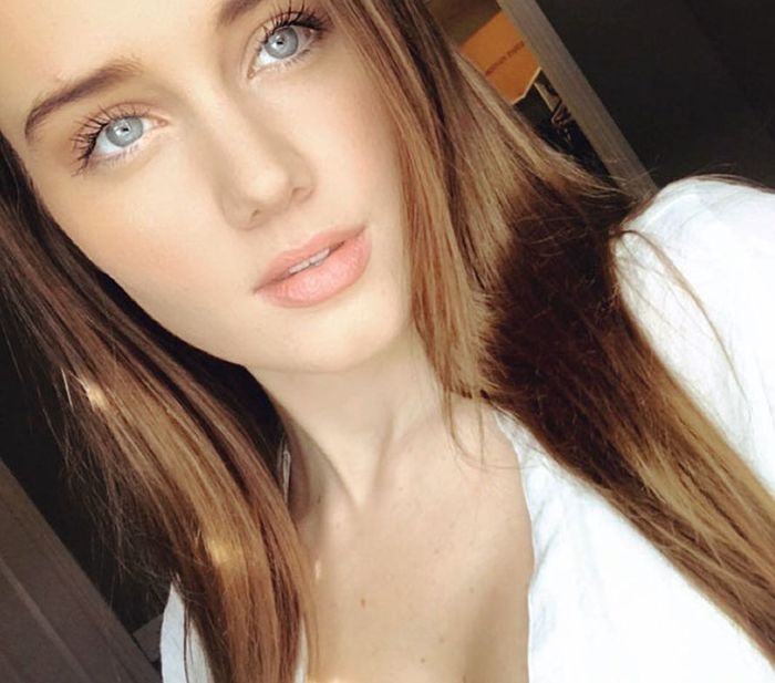 Beauty Girls (23 pics)