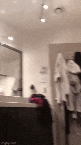 Acid GIFs, November 13 (25 gifs) Acid GIFs, November 13 (25 gifs)