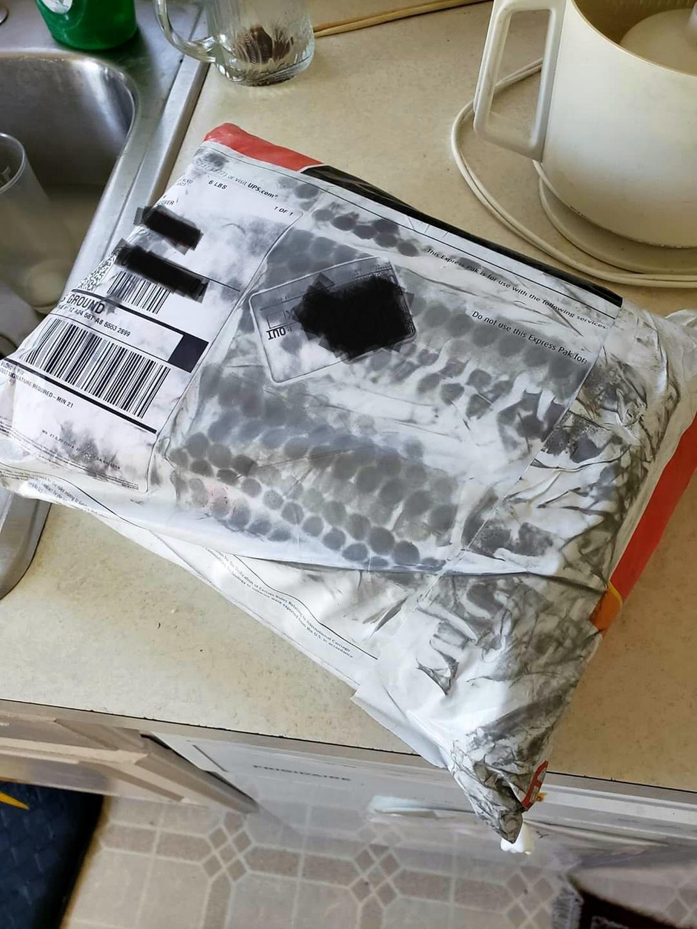 Bad Days Happen (35 pics)