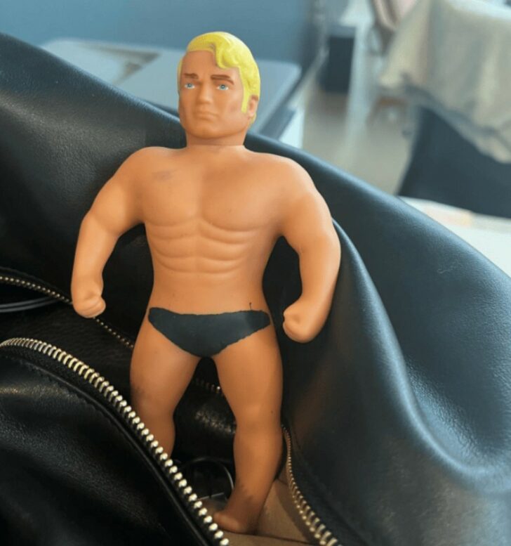 Very Strange Toys (20 pics) Very Strange Toys (20 pics)