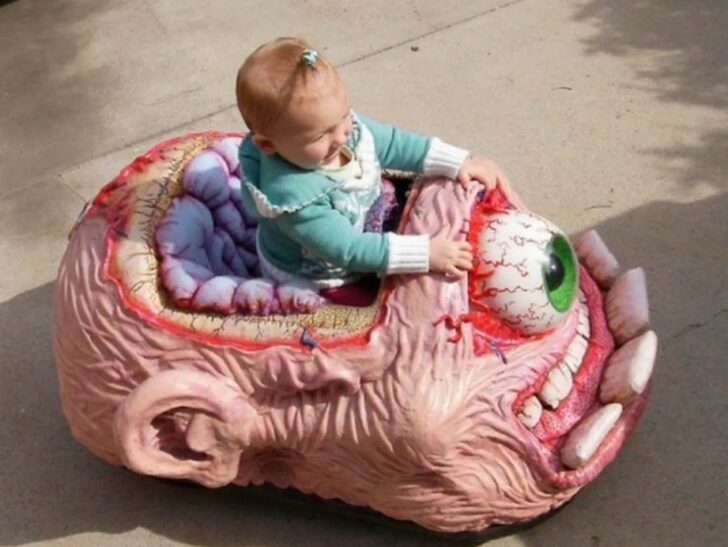 Very Strange Toys (20 pics) Very Strange Toys (20 pics)