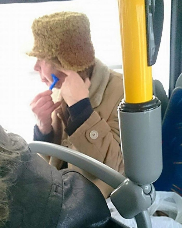 Strange People In Public Transport (20 pics) Strange People In Public Transport (20 pics)
