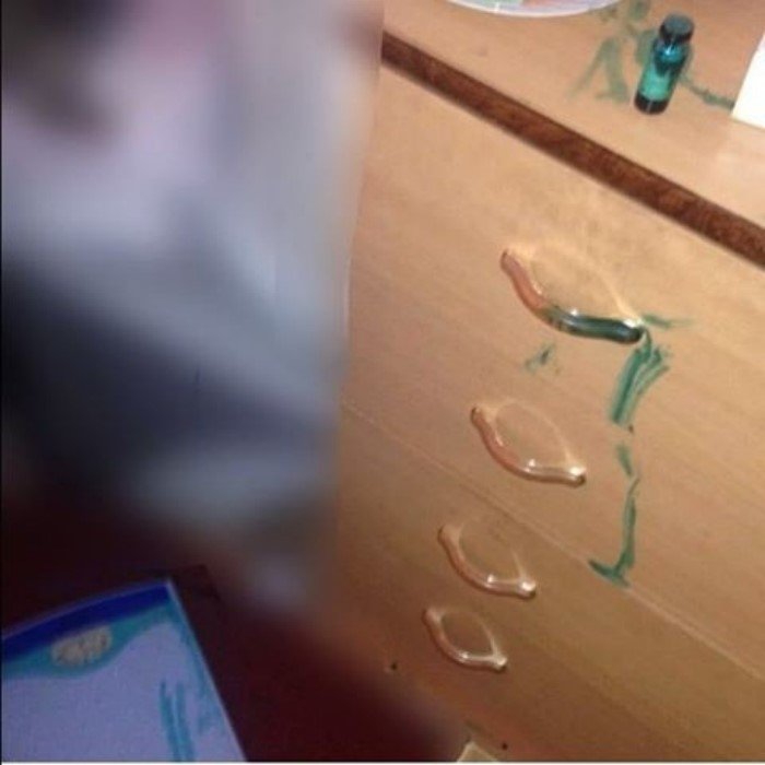 Bad Days Happen (31 pics)