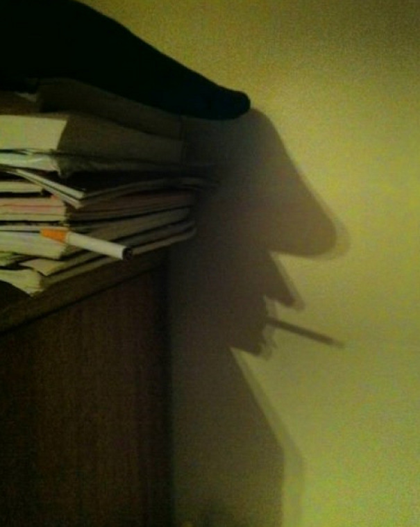 Unusual Shadows (20 pics)