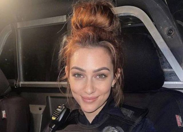 Beauty Girls (23 pics)