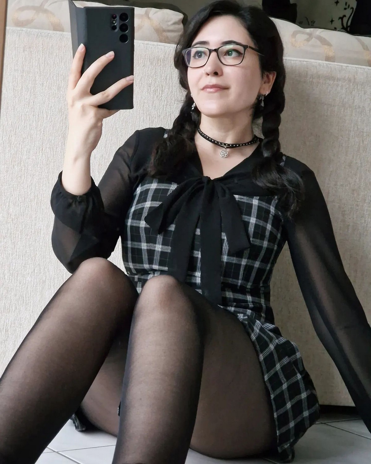 Girls In Glasses (29 pics)